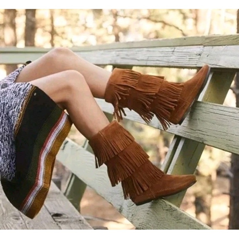 Minnetonka 3-Layer Fringe Boots Brown Suede Leather Moccasin Stitching Women's 9